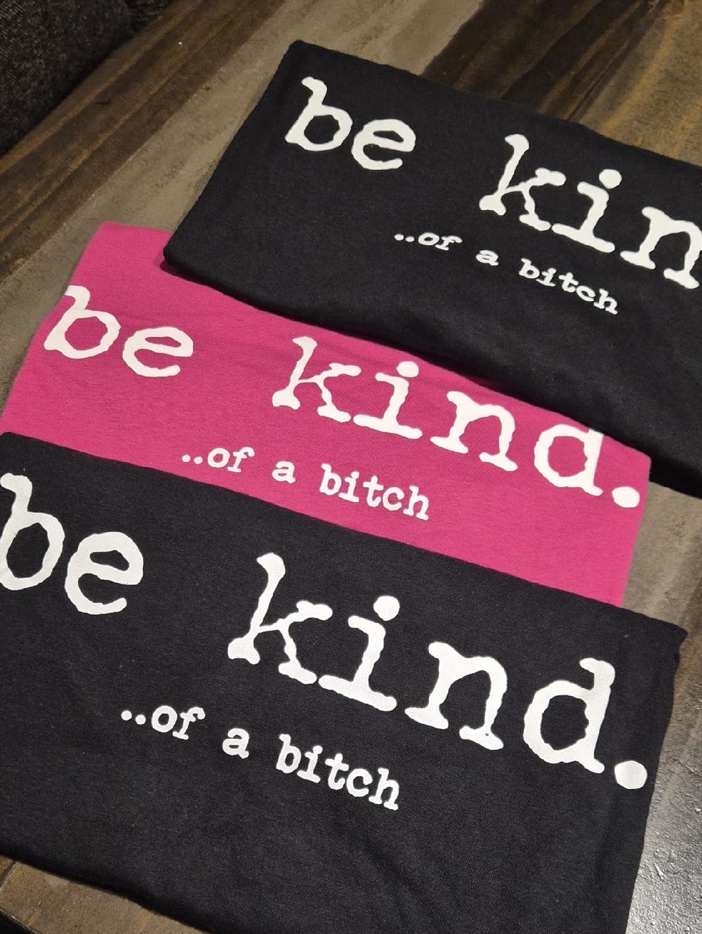 Be Kind. Graphic Tshirt - Black Or Pink